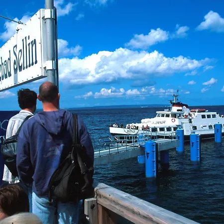Selliner Am Waldrand * Sellin