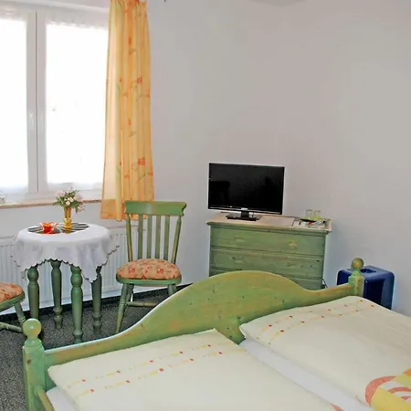 Selliner Am Waldrand Hotel *